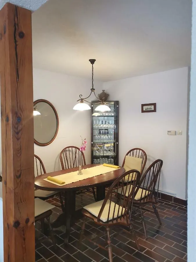 Apartma Soncek Premantura 0*,