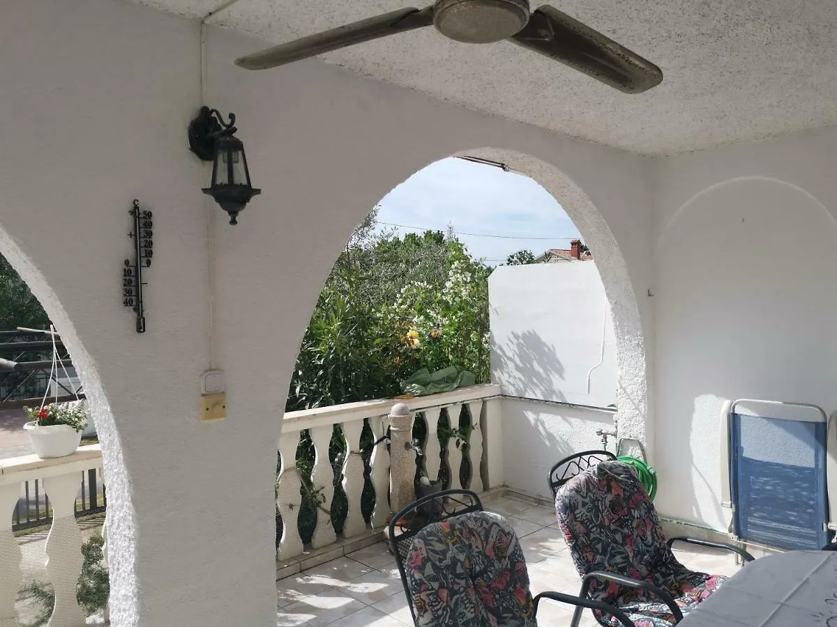 Apartma Soncek Premantura Apartment